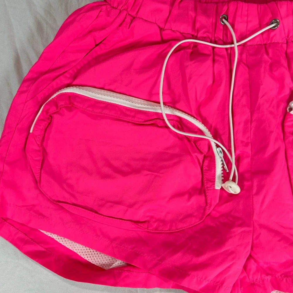 Fashion Nova Neon Pink Cargo Athletic Shorts Womens Small Utility Pockets Mesh